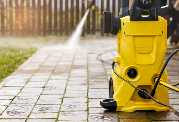 Best Oil Spill Cleanup  in Fowler, MI